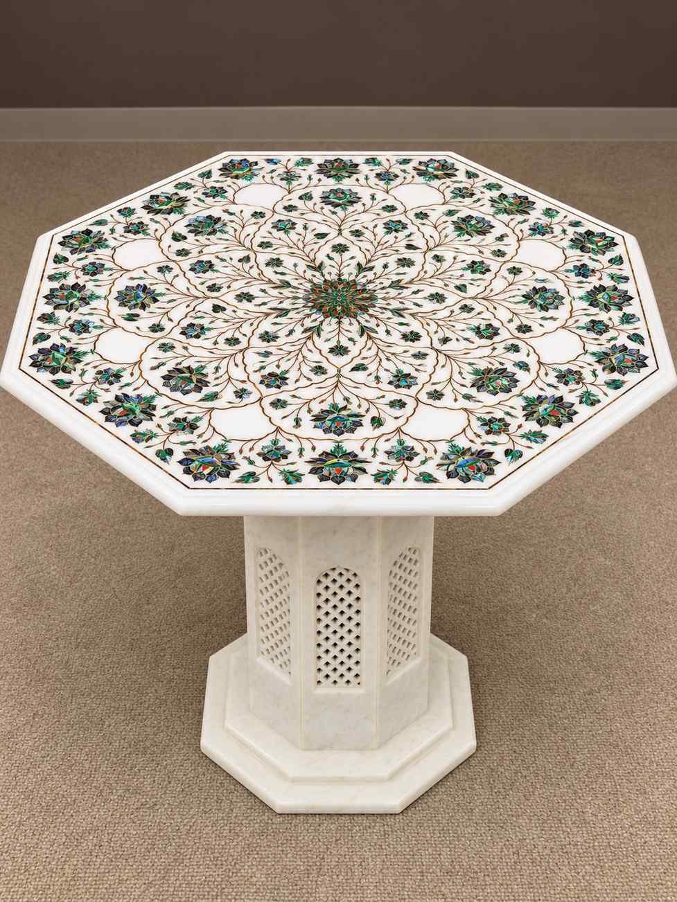 24-Inch Octagonal Abalone Shell Floral Marble Inlay Table Top close detail